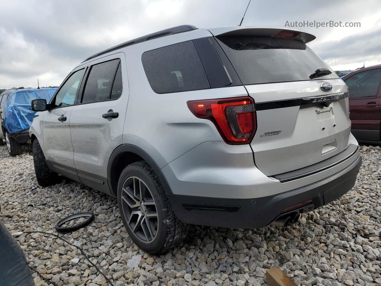 2018 Ford Explorer Sport Серебряный vin: 1FM5K8GT1JGB13619