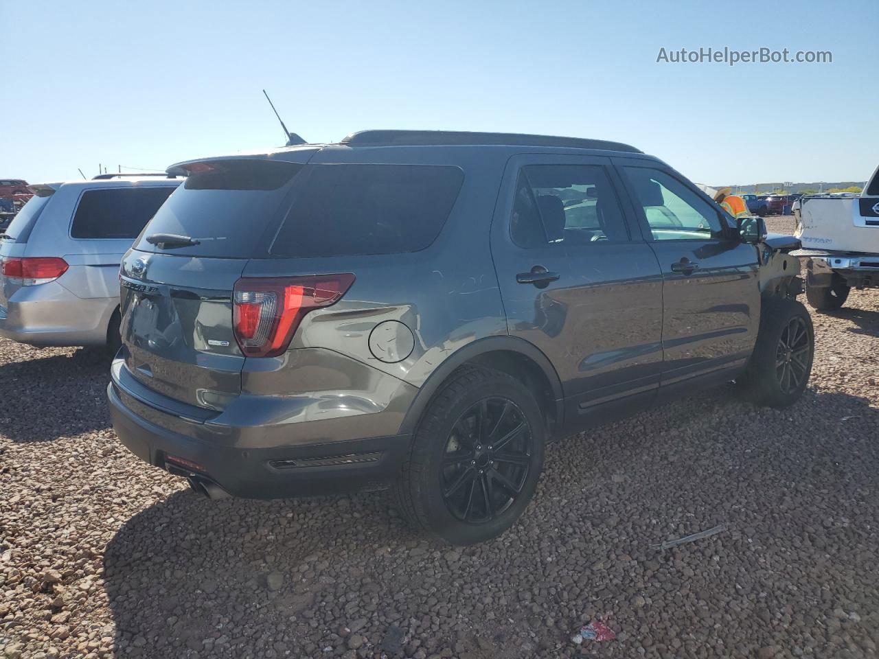 2018 Ford Explorer Sport Gray vin: 1FM5K8GT1JGB79958