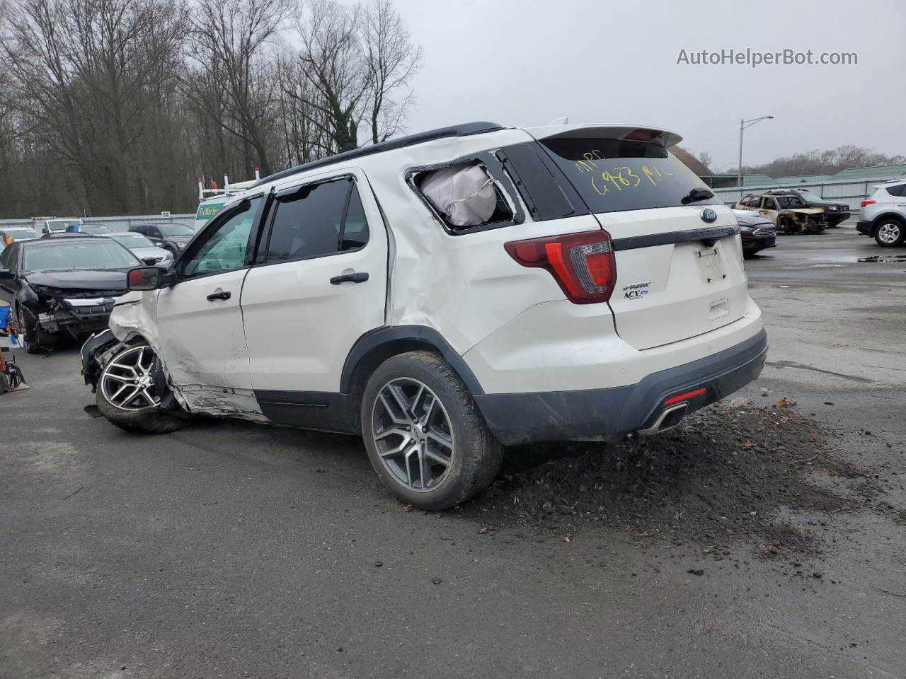 2016 Ford Explorer Sport White vin: 1FM5K8GT5GGC53424