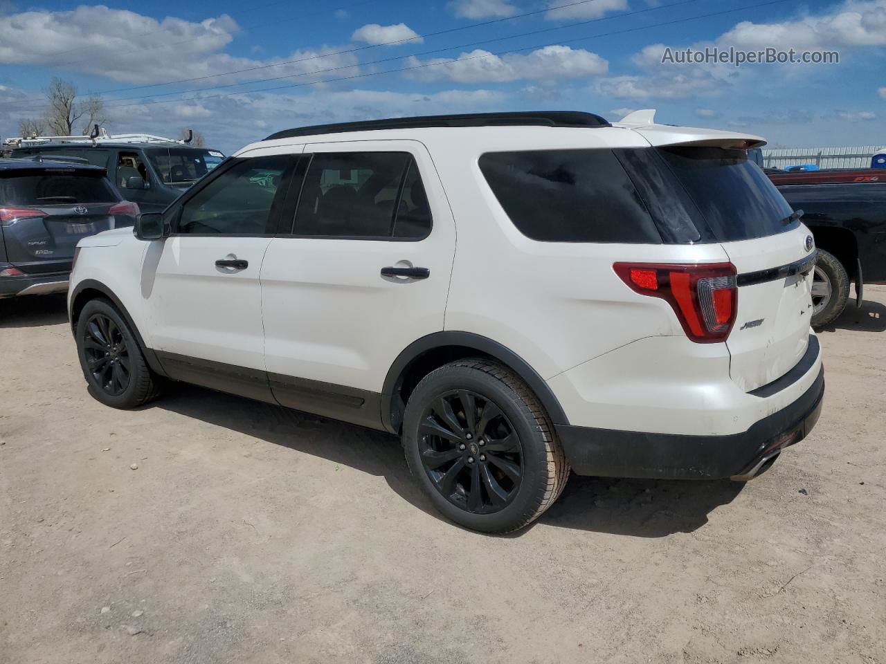 2017 Ford Explorer Sport White vin: 1FM5K8GT5HGB30420