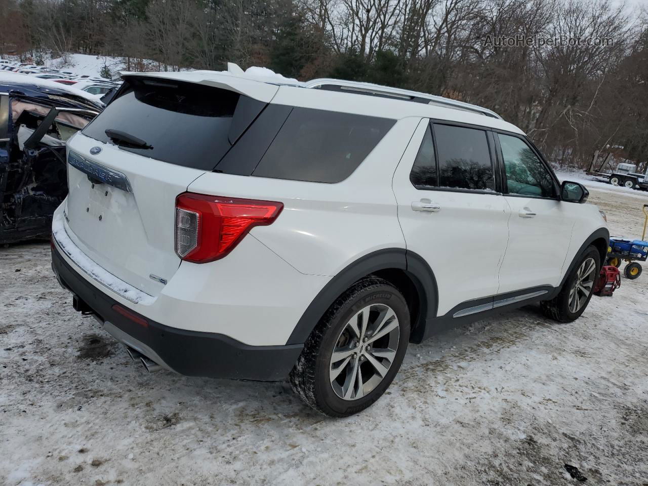 2020 Ford Explorer Platinum White vin: 1FM5K8HC0LGA56797