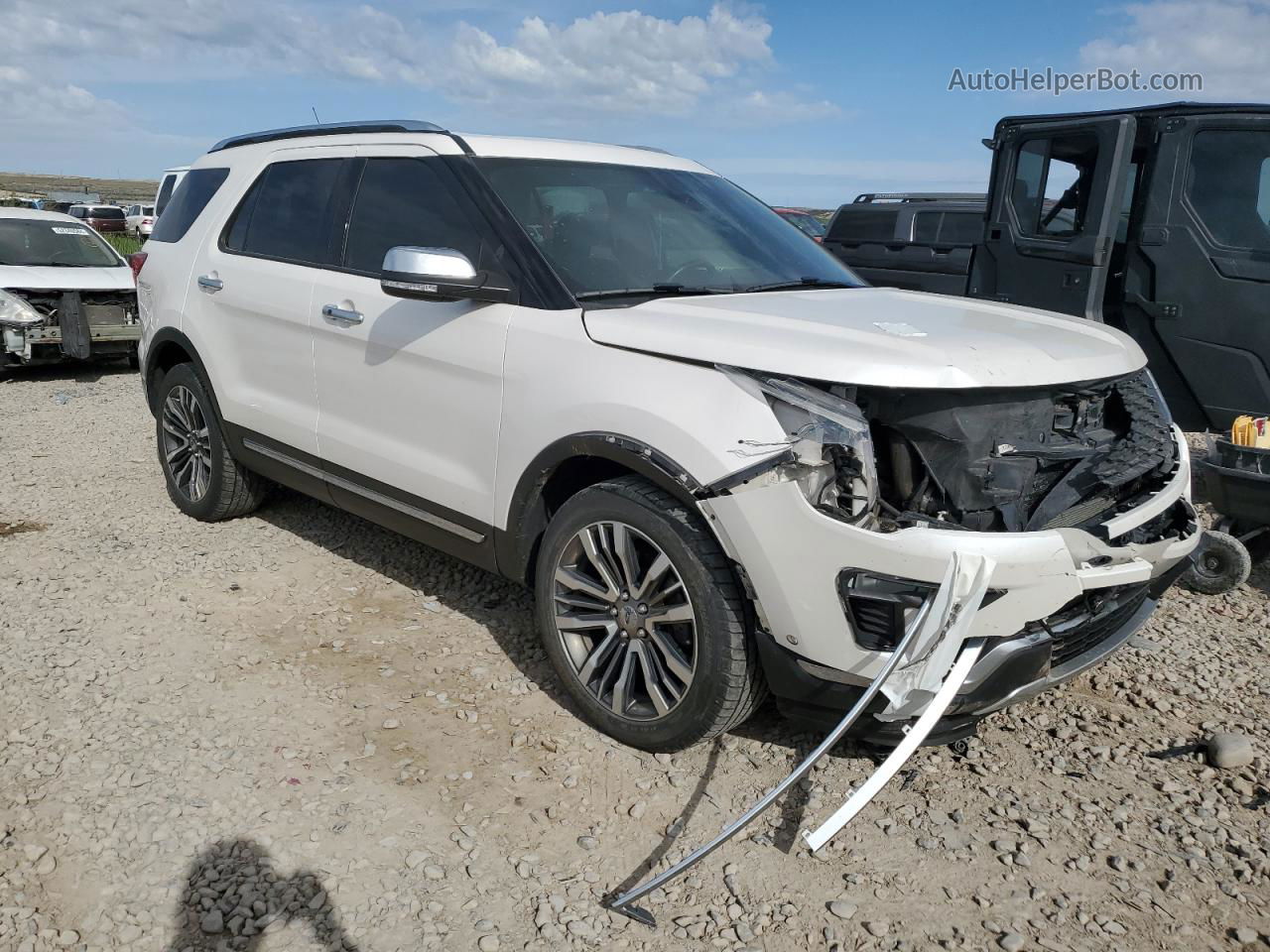 2018 Ford Explorer Platinum White vin: 1FM5K8HT2JGC96737