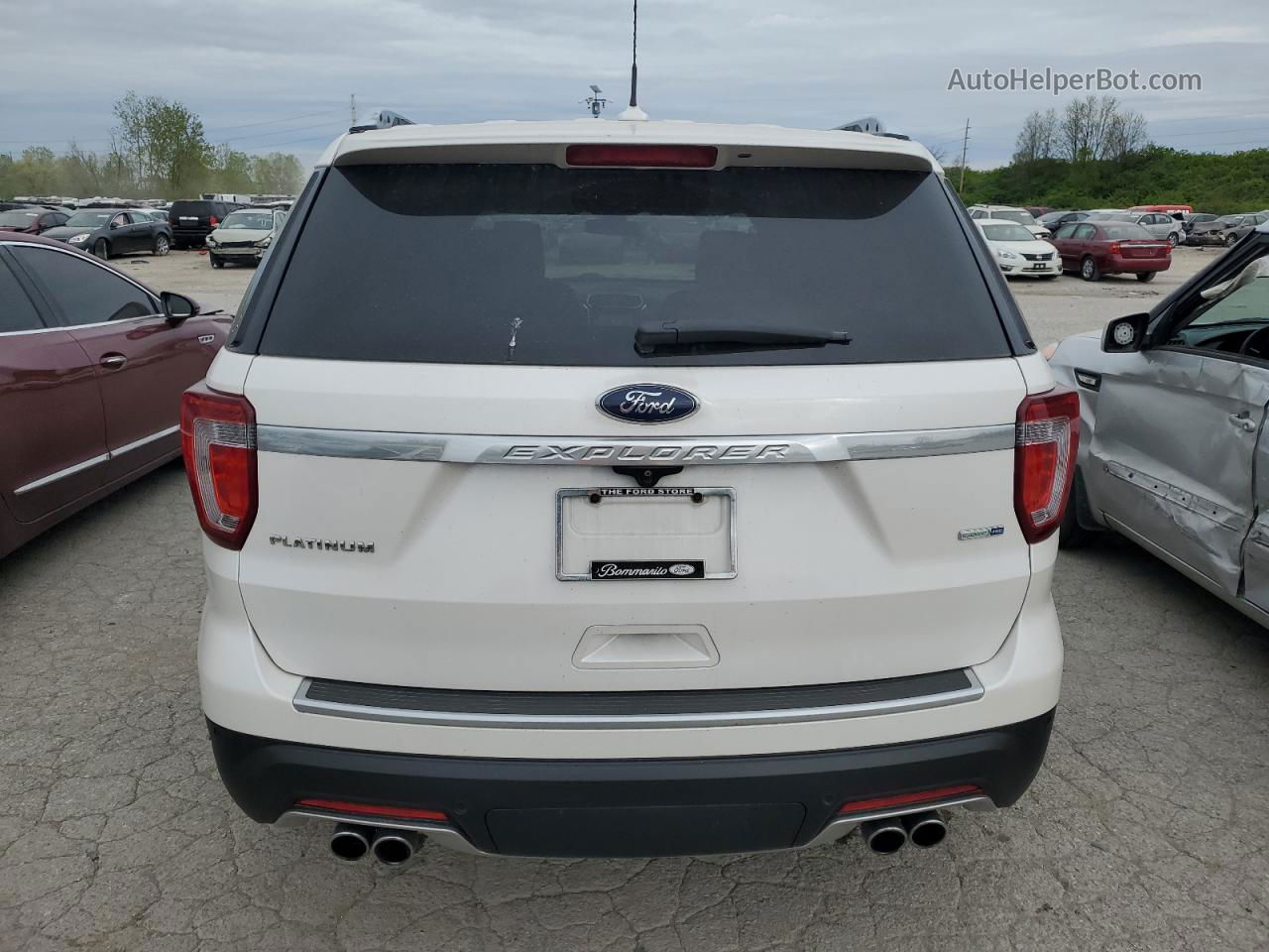 2018 Ford Explorer Platinum White vin: 1FM5K8HT3JGB99868