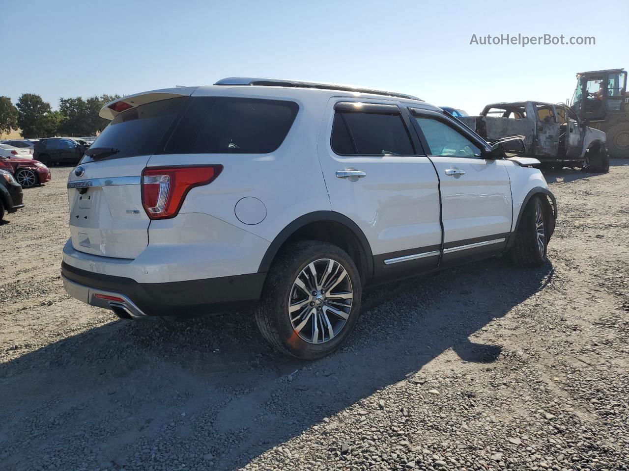 2016 Ford Explorer Platinum White vin: 1FM5K8HT5GGD29786