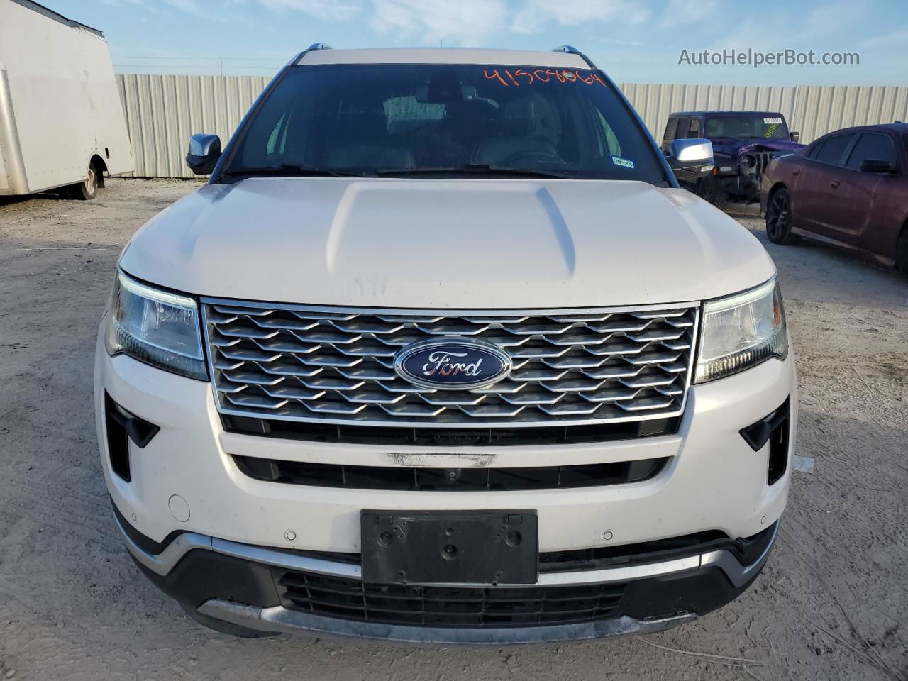 2018 Ford Explorer Platinum White vin: 1FM5K8HT7JGA50346