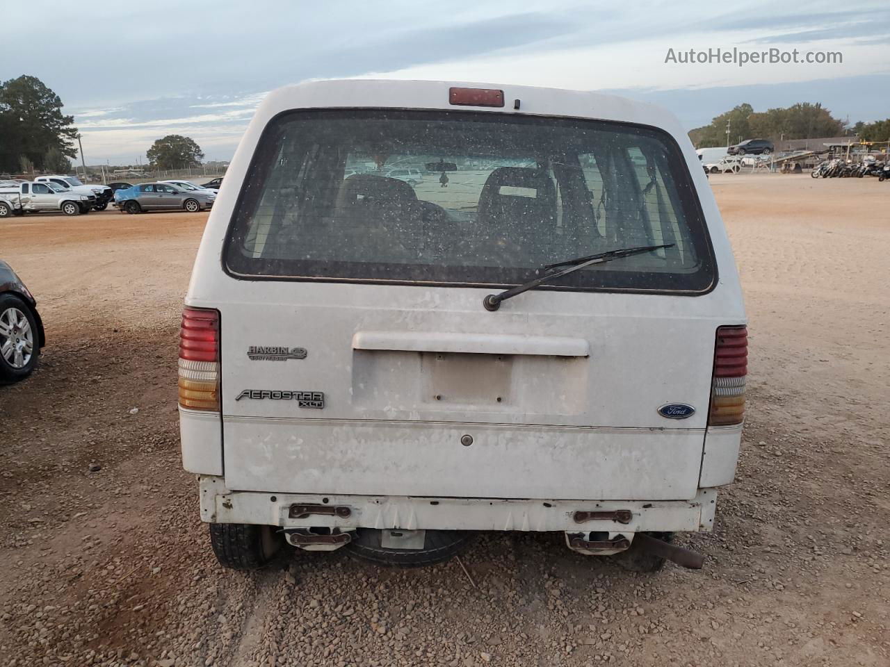 1996 Ford Aerostar  White vin: 1FMCA11UXTZB48198