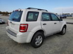 2009 Ford Escape Xls White vin: 1FMCU02719KA26339