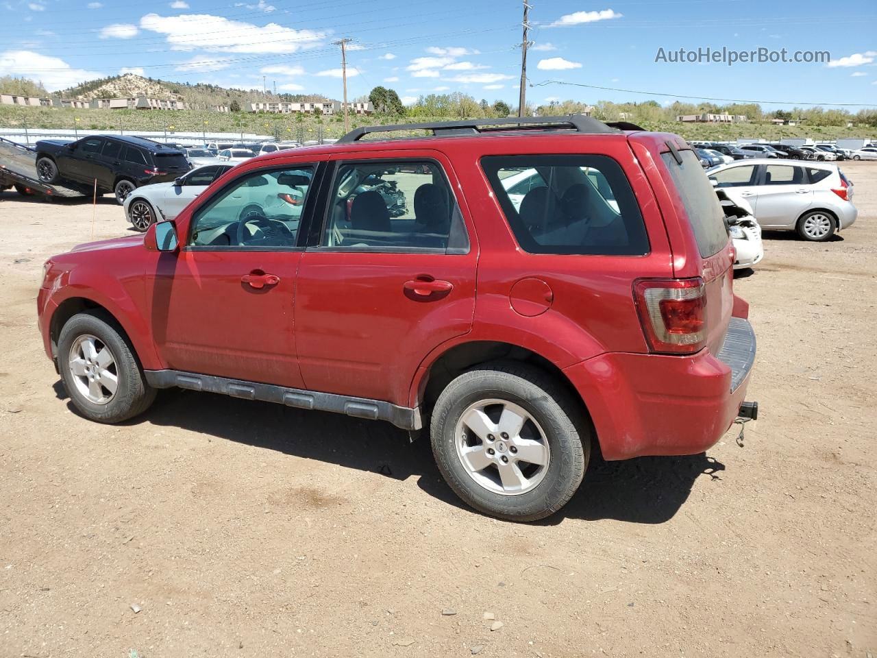 2009 Ford Escape Xls Red vin: 1FMCU02739KA32658