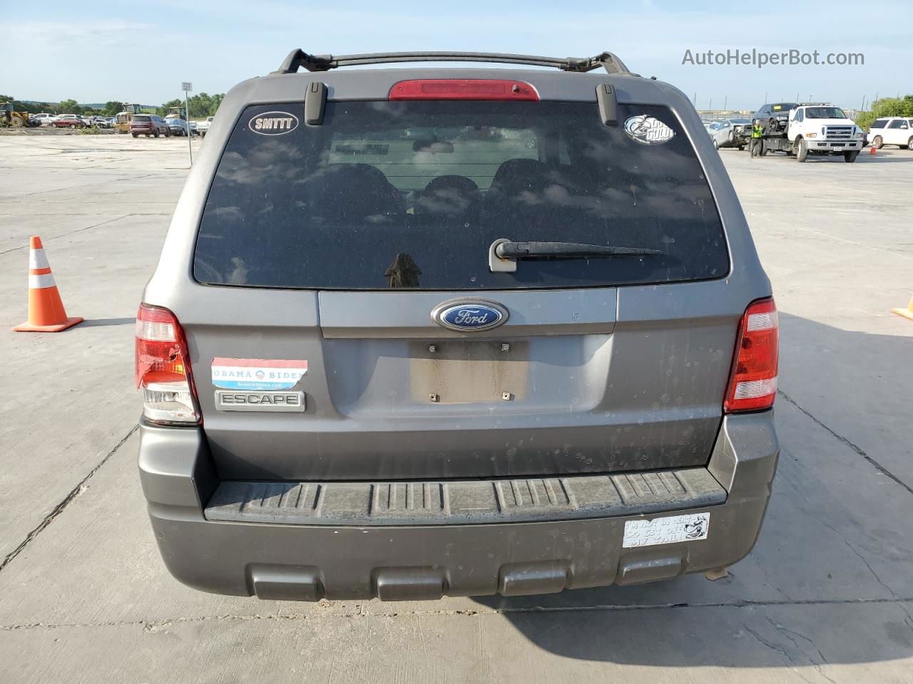 2009 Ford Escape Xls Gray vin: 1FMCU02739KB22330