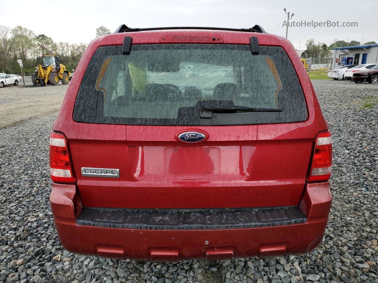 2009 Ford Escape Xls Red vin: 1FMCU02769KA44853