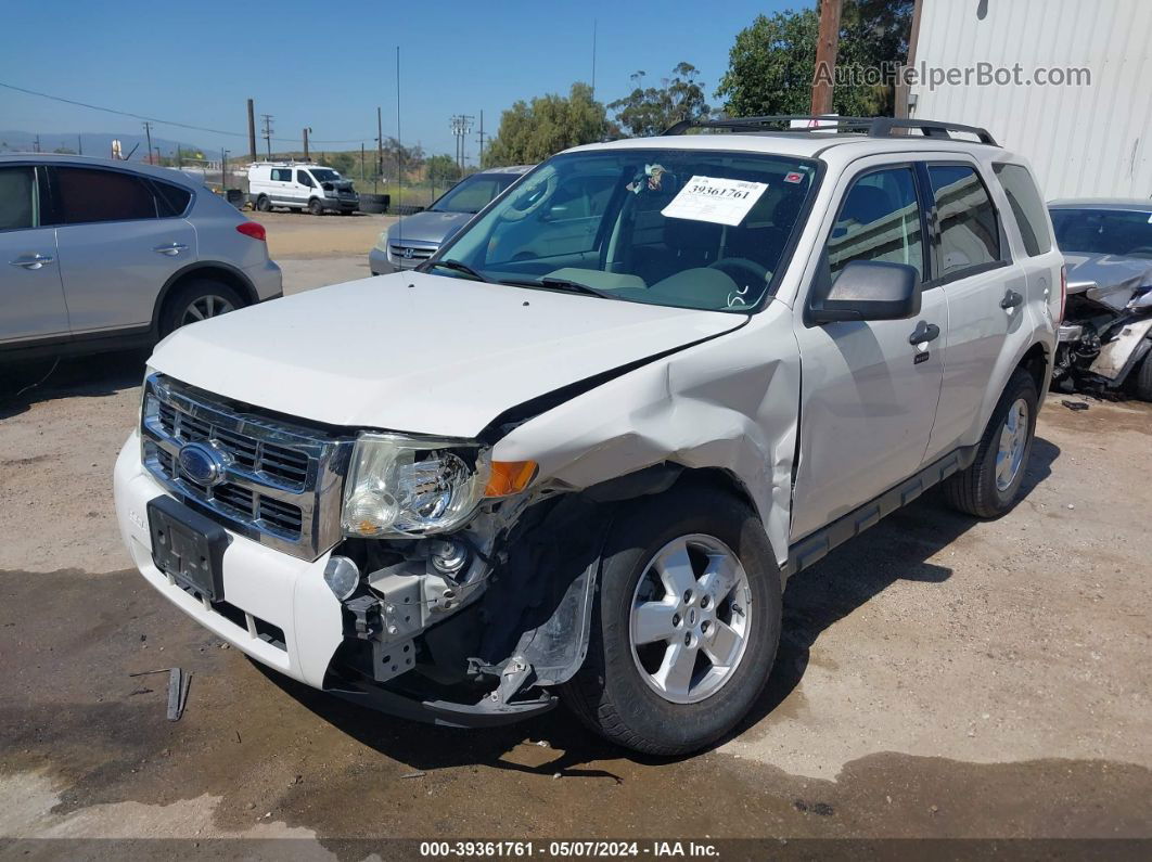 2009 Ford Escape Xlt White vin: 1FMCU03729KA60062