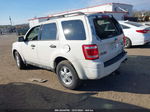 2009 Ford Escape Xlt White vin: 1FMCU03769KA57181