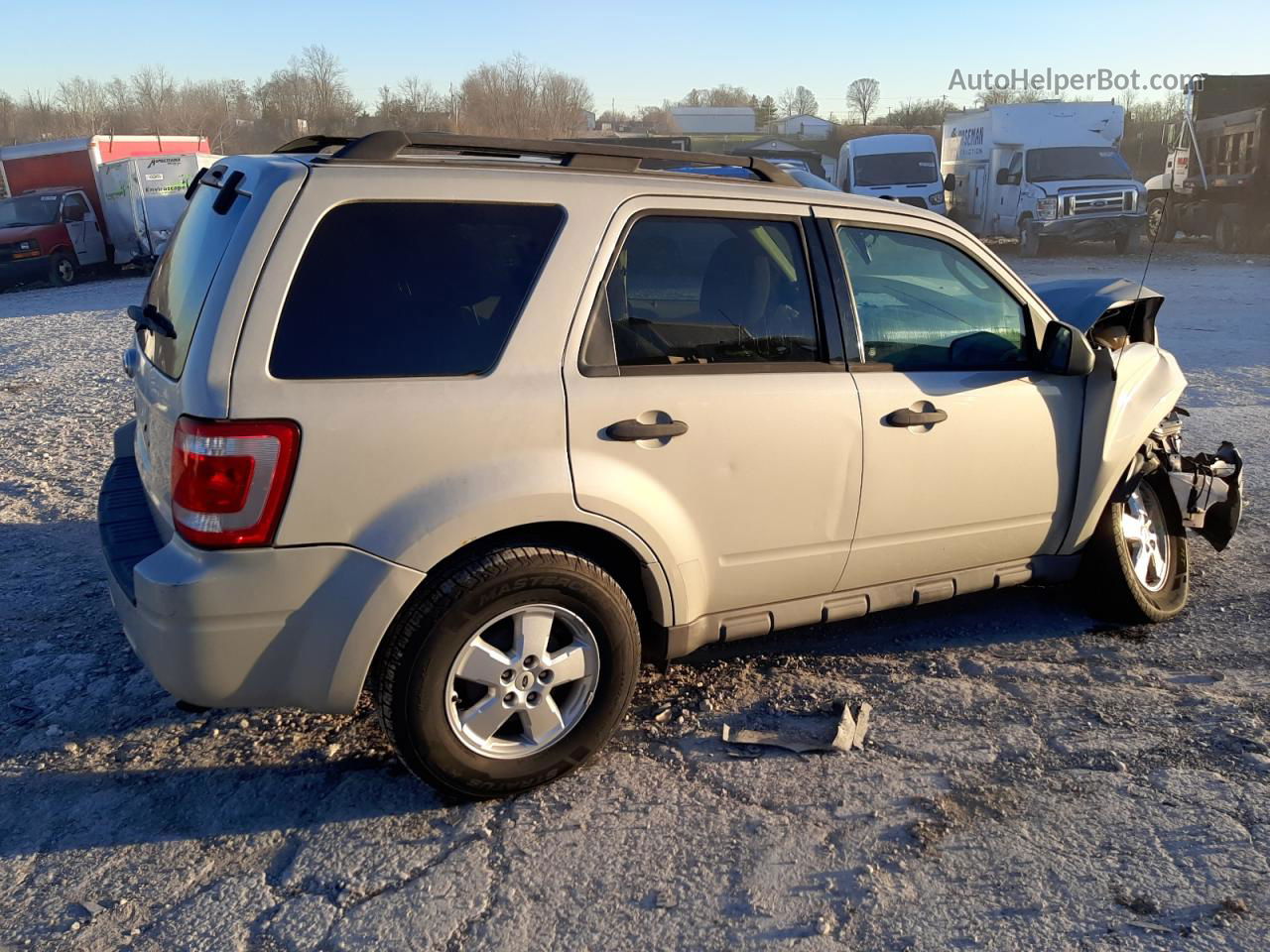 2009 Ford Escape Xlt Cream vin: 1FMCU03789KB28106