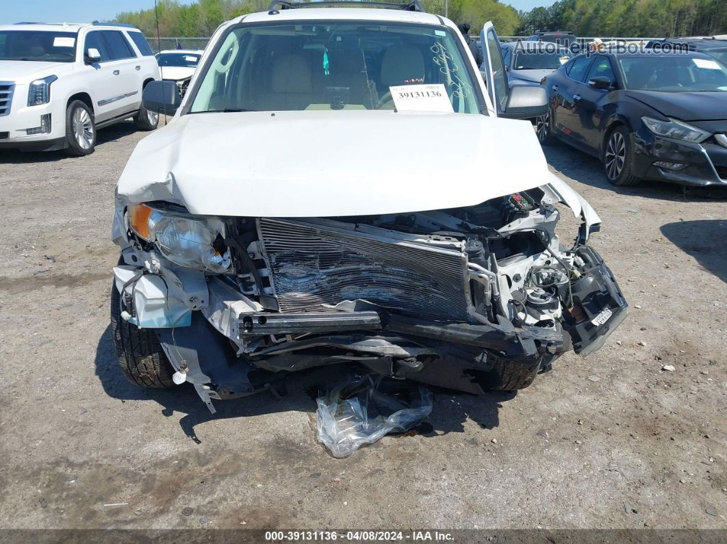 2009 Ford Escape Xlt White vin: 1FMCU037X9KC99827