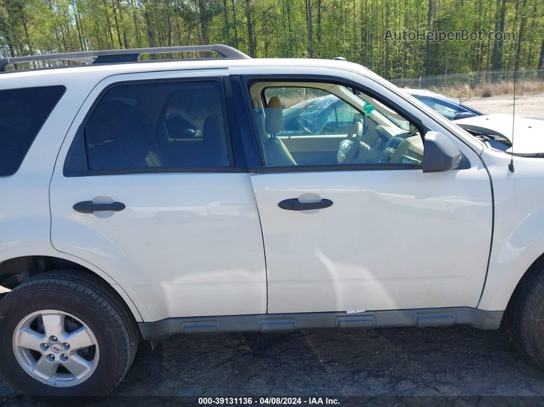 2009 Ford Escape Xlt White vin: 1FMCU037X9KC99827