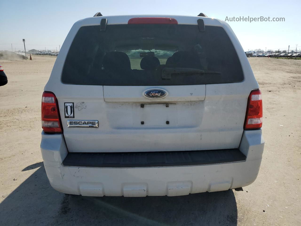 2009 Ford Escape Xlt White vin: 1FMCU03G09KC25512