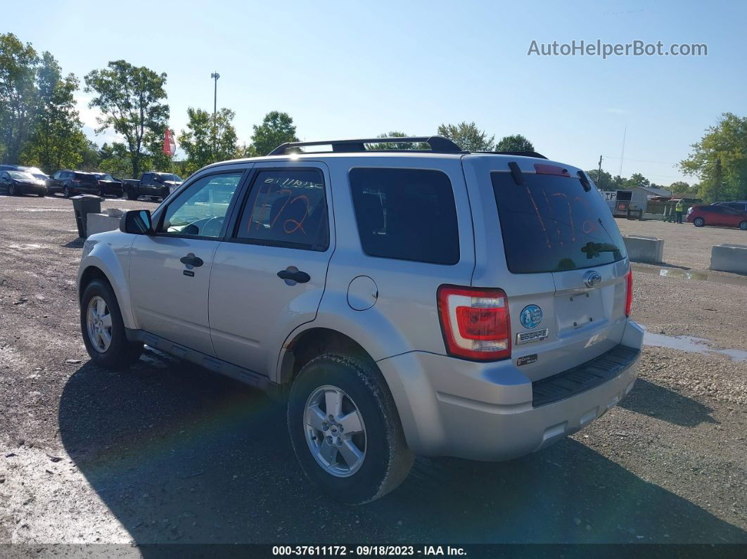 2009 Ford Escape Xlt Серебряный vin: 1FMCU03G39KA29516