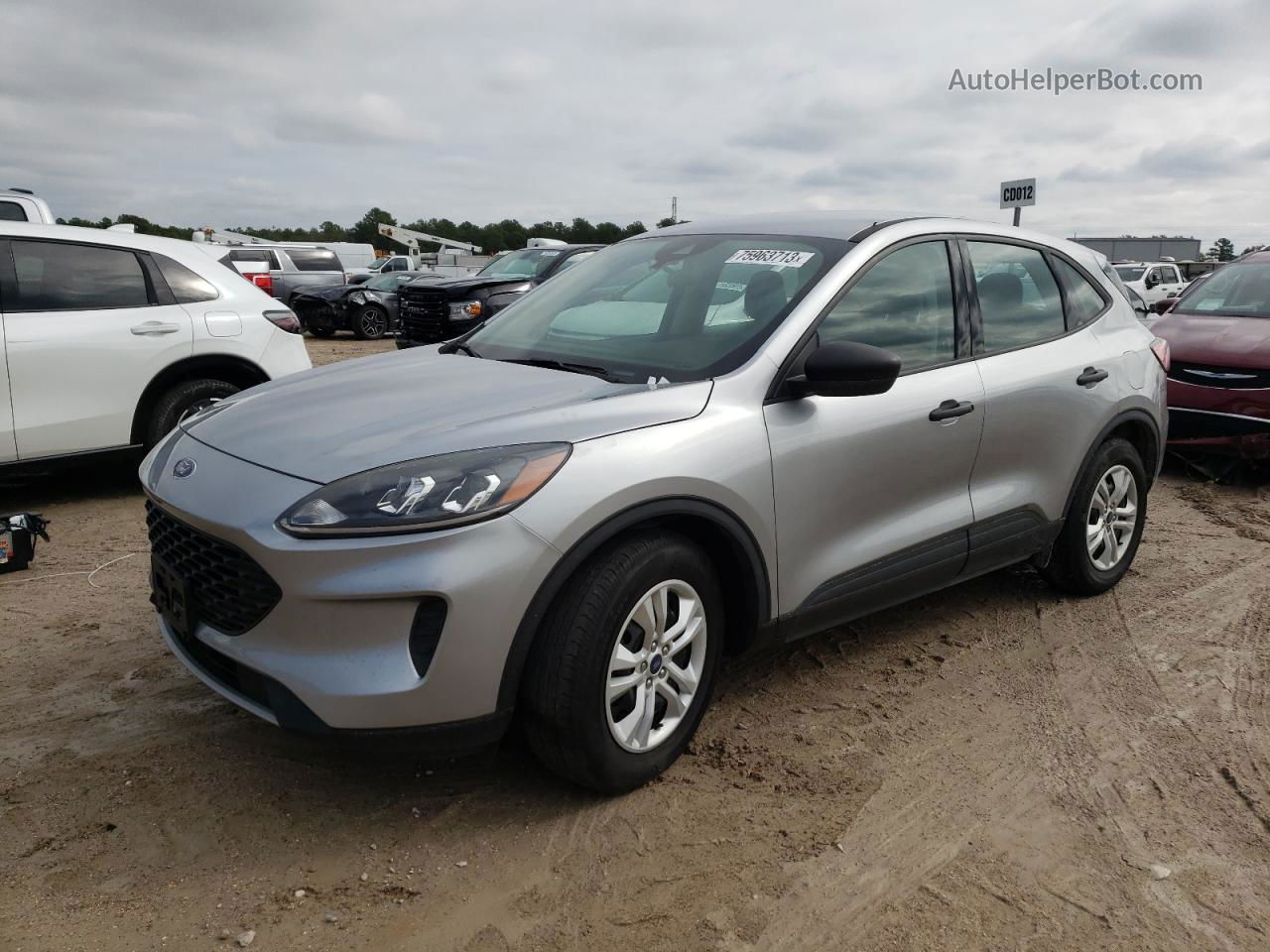 2021 Ford Escape S Silver vin: 1FMCU0F62MUA33220