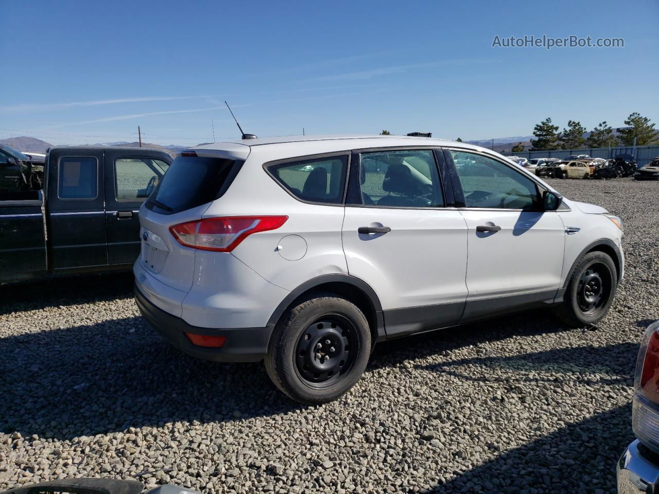 2015 Ford Escape S White vin: 1FMCU0F70FUB45459