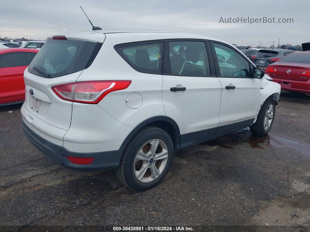 2016 Ford Escape S Белый vin: 1FMCU0F70GUA66133