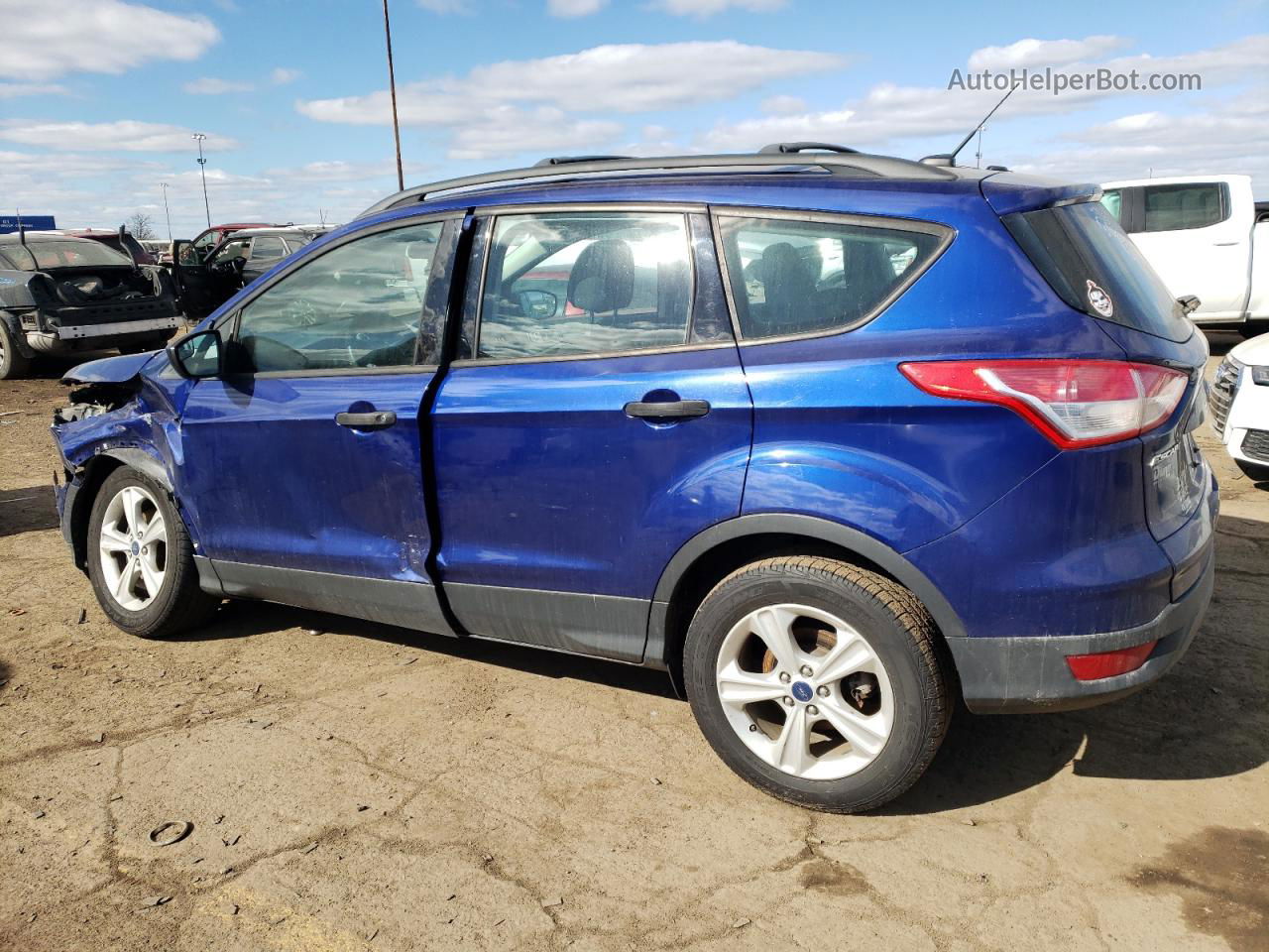 2015 Ford Escape S Синий vin: 1FMCU0F72FUB46273