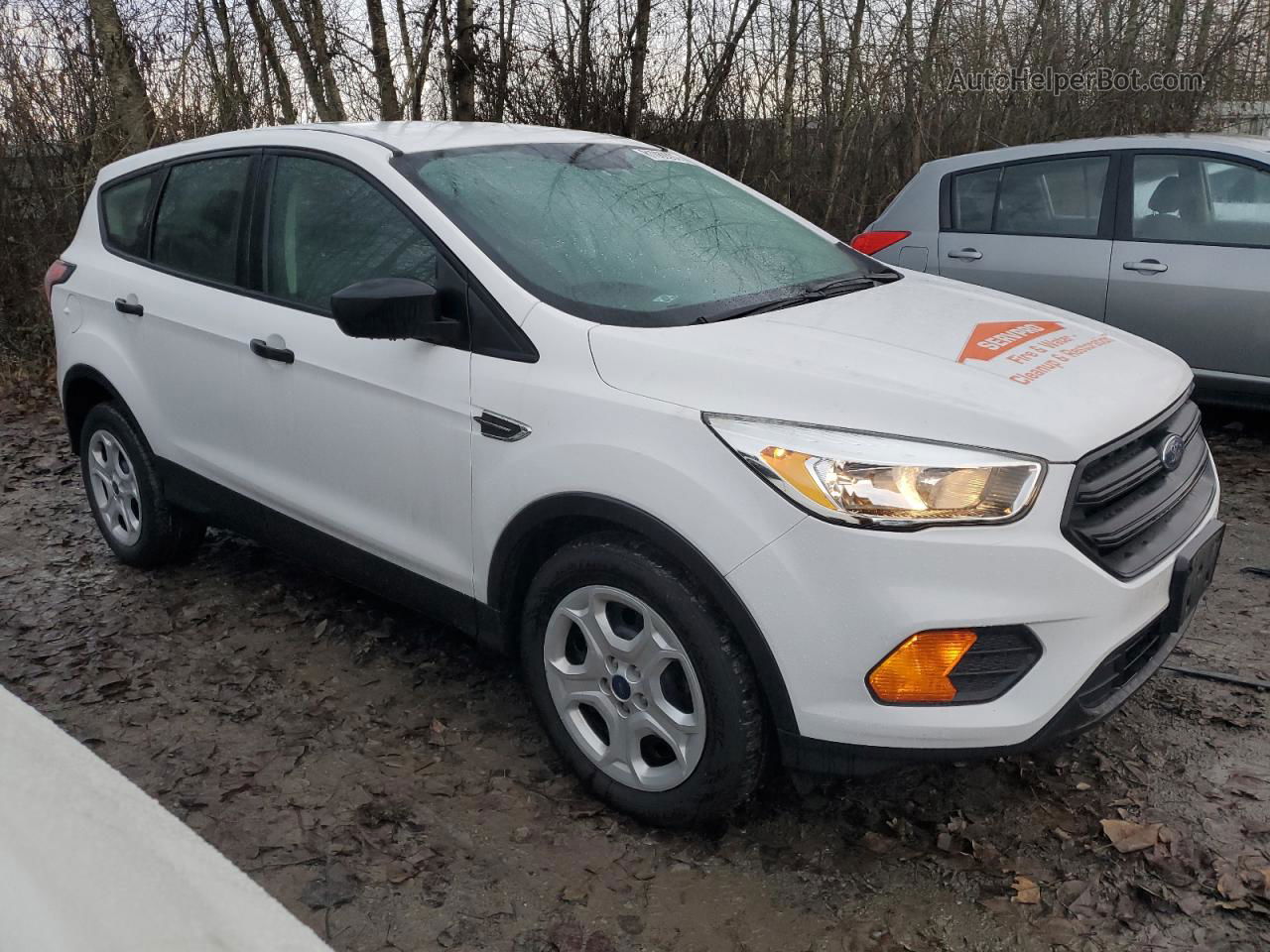 2017 Ford Escape S White vin: 1FMCU0F72HUB30206