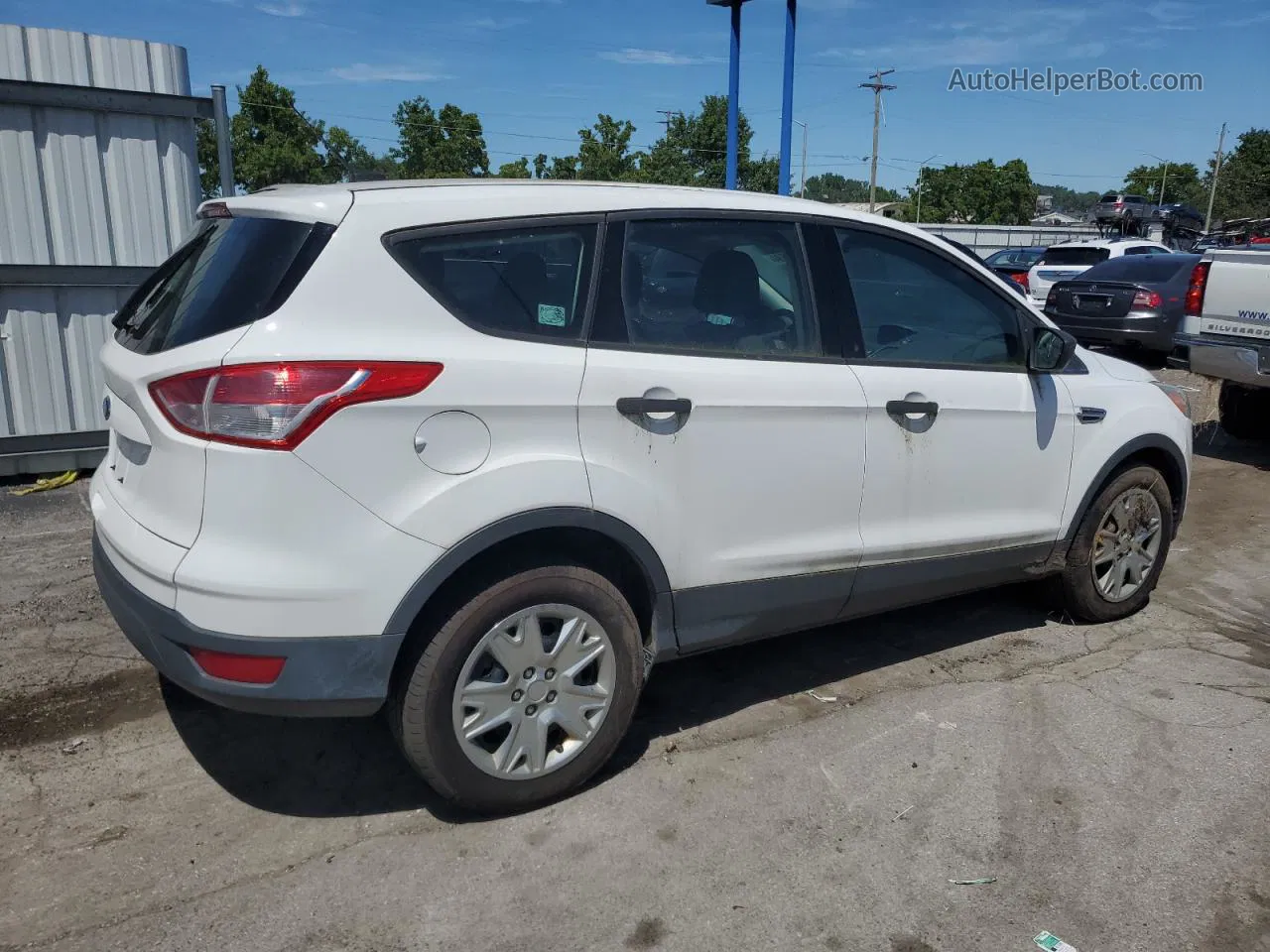 2013 Ford Escape S White vin: 1FMCU0F74DUC08303