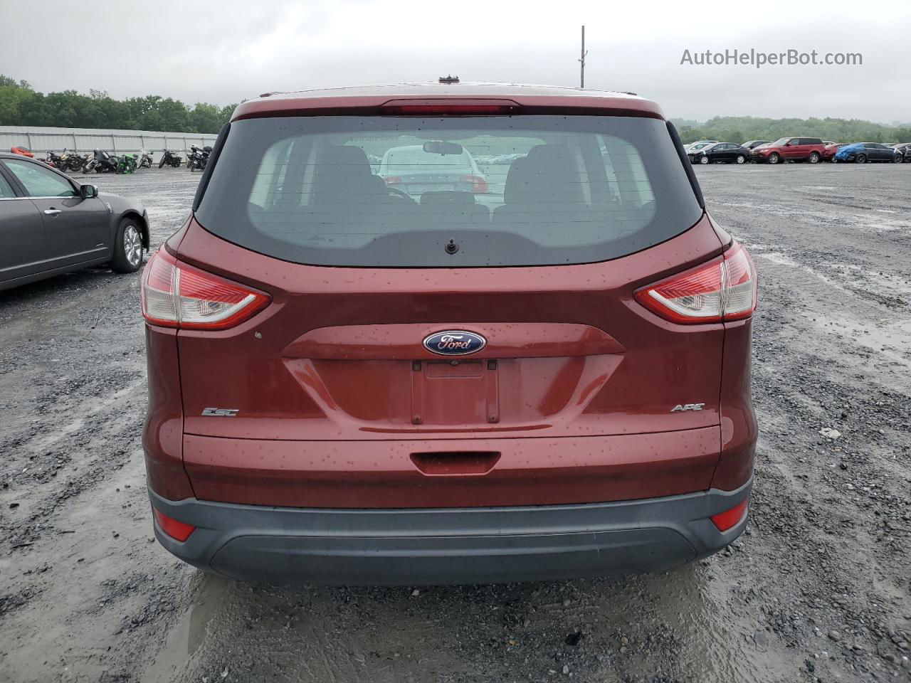 2014 Ford Escape S Red vin: 1FMCU0F74EUC34448