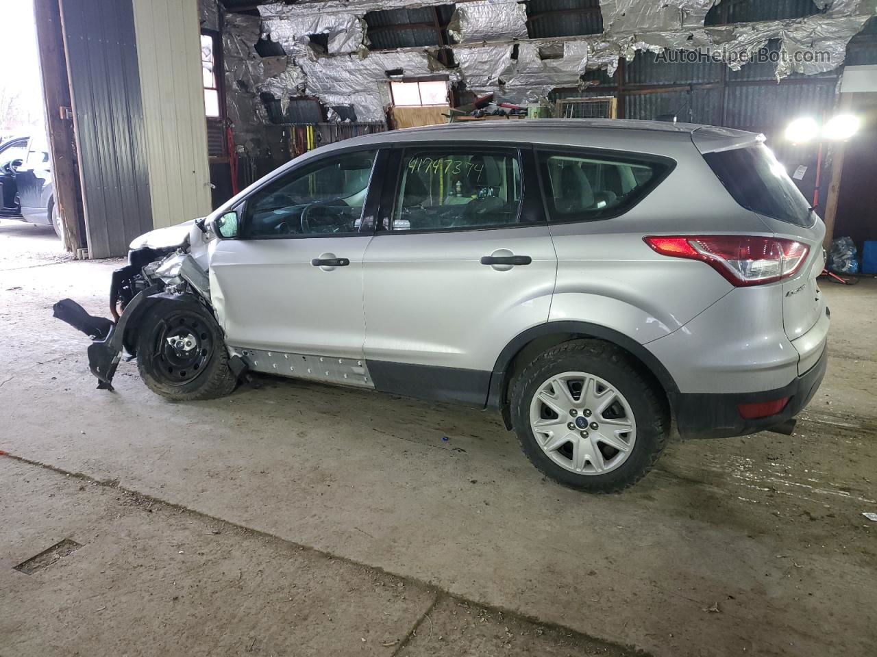 2015 Ford Escape S Серебряный vin: 1FMCU0F74FUA97903