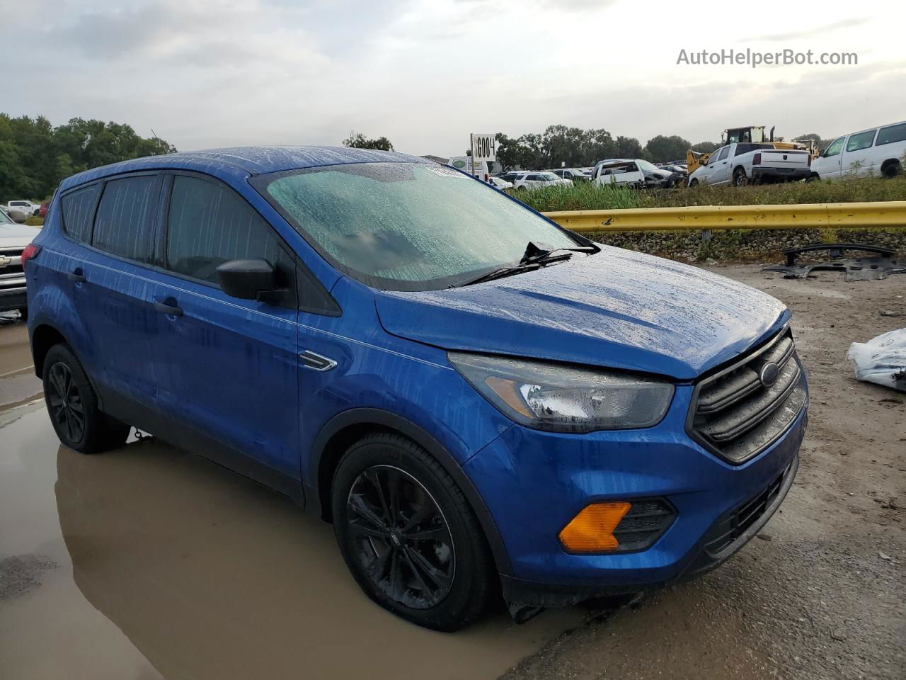 2019 Ford Escape S Blue vin: 1FMCU0F74KUC20514