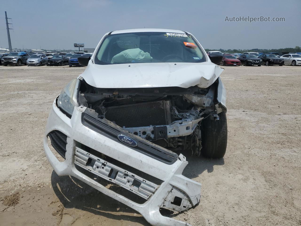 2013 Ford Escape S White vin: 1FMCU0F75DUD47128