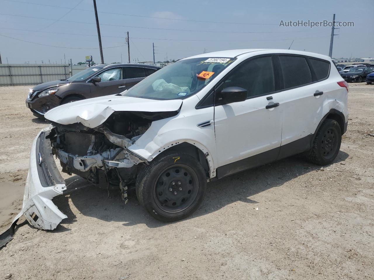 2013 Ford Escape S White vin: 1FMCU0F75DUD47128