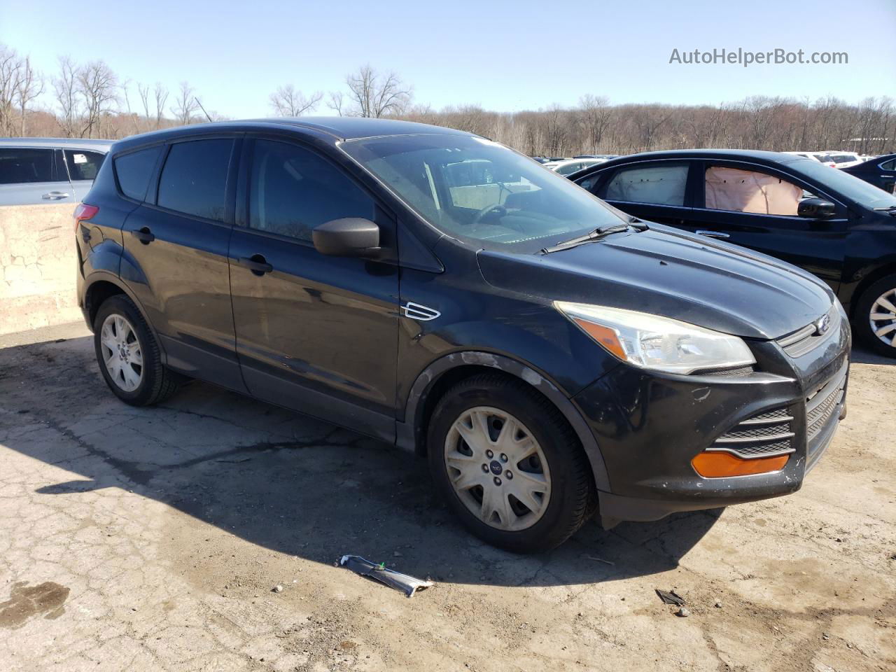 2014 Ford Escape S Черный vin: 1FMCU0F75EUD31108