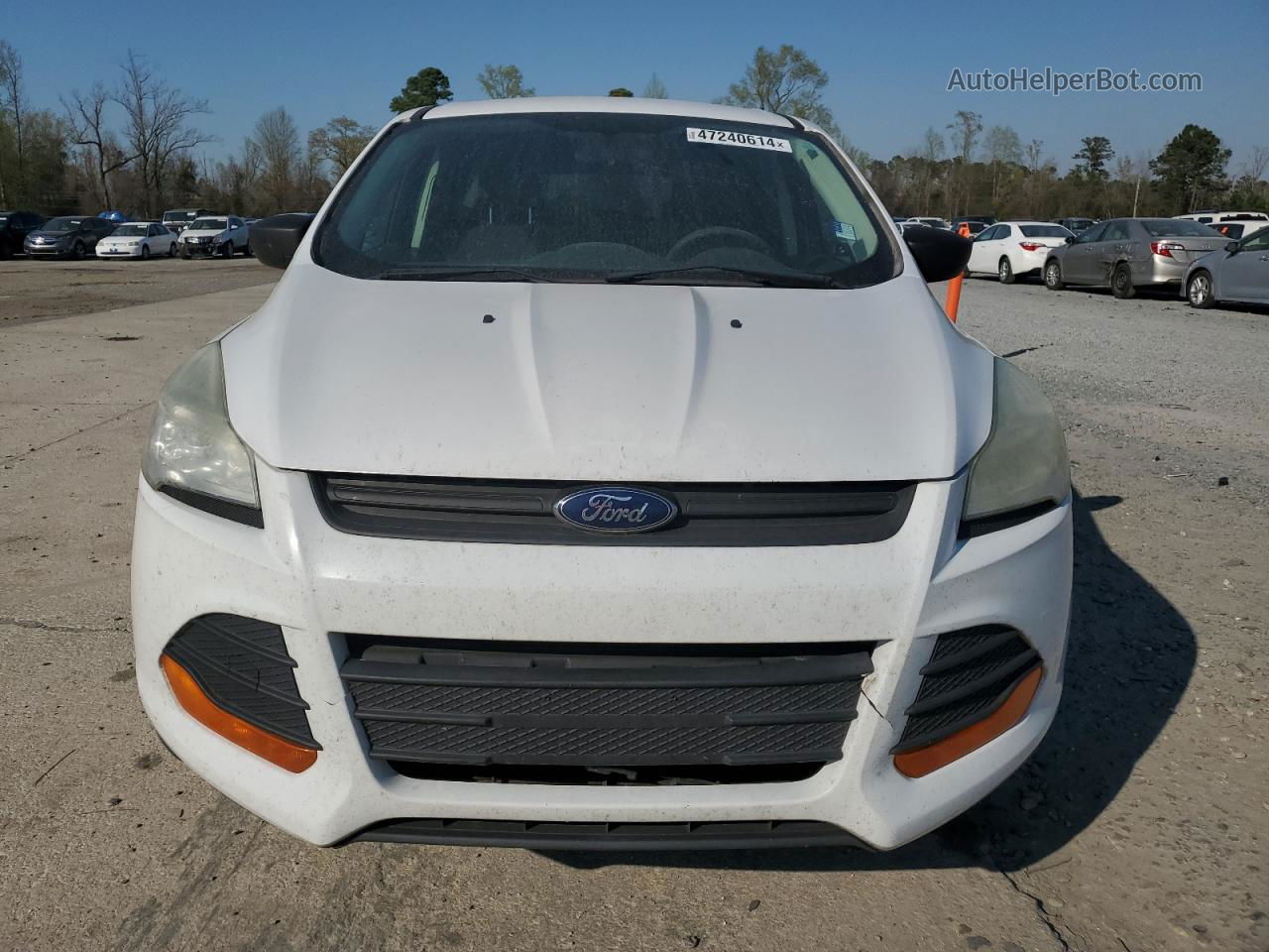 2013 Ford Escape S White vin: 1FMCU0F76DUD72488