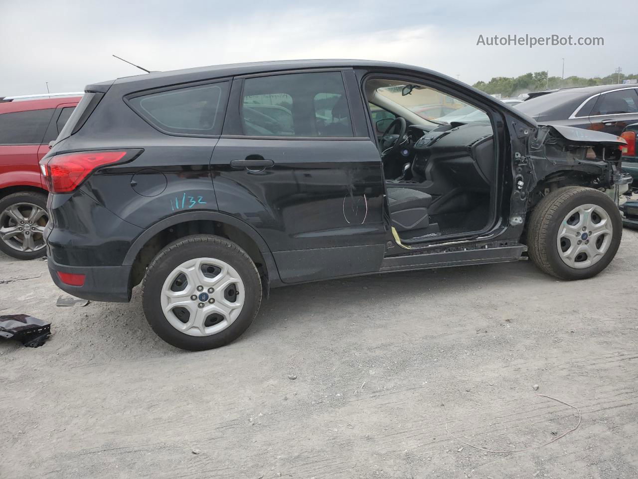 2019 Ford Escape S Black vin: 1FMCU0F76KUA88808