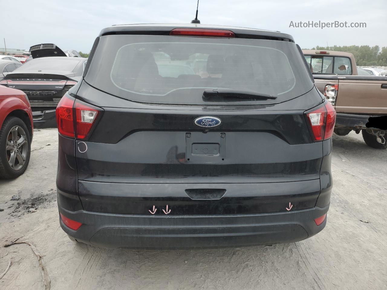 2019 Ford Escape S Black vin: 1FMCU0F76KUA88808