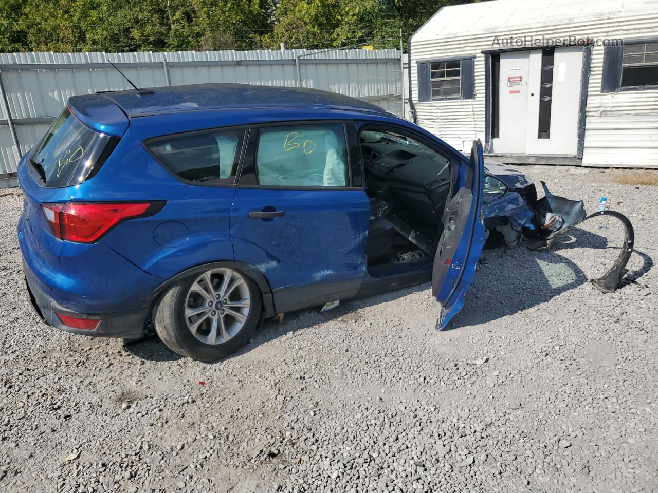 2019 Ford Escape S Blue vin: 1FMCU0F78KUA95792