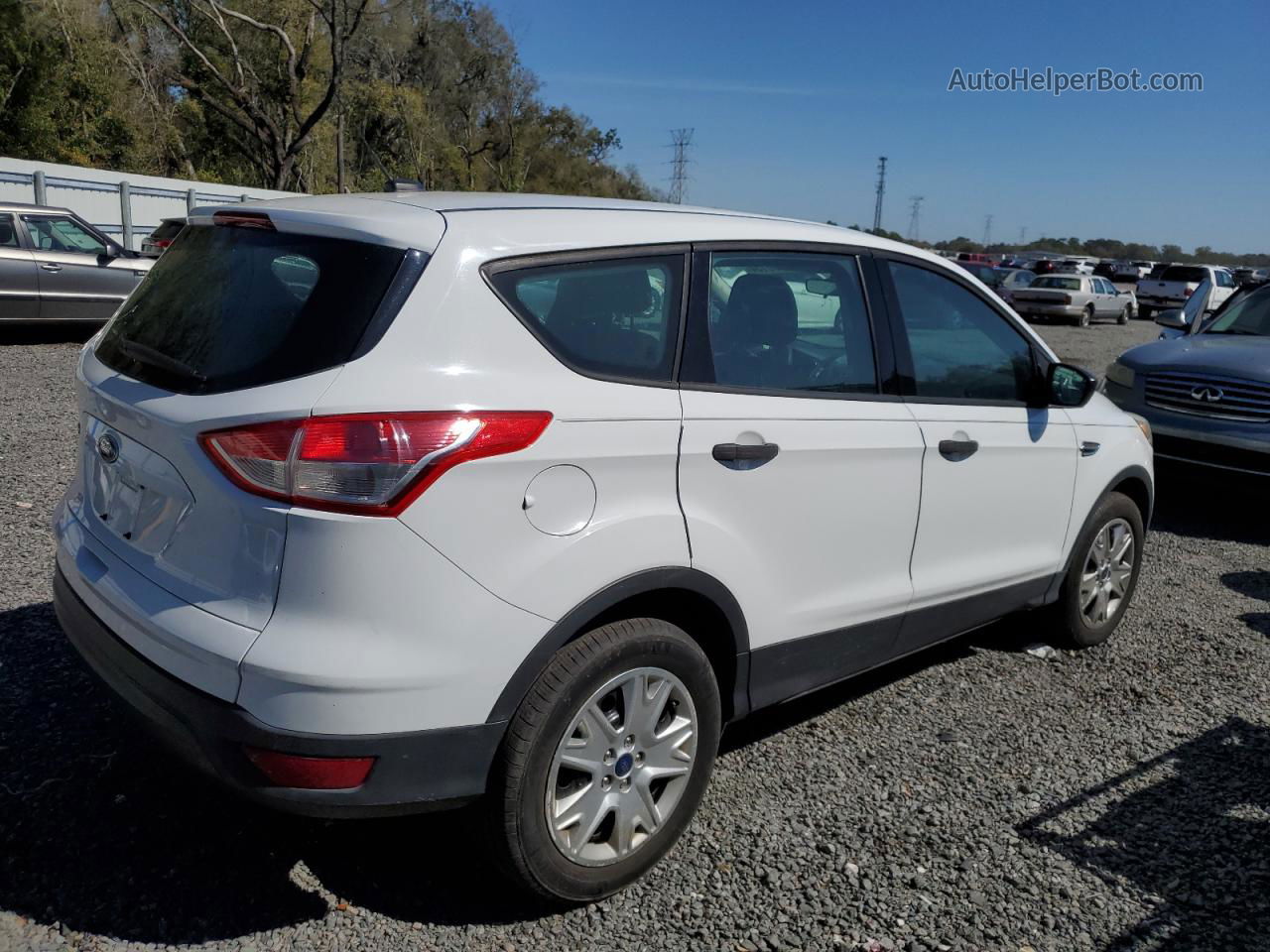 2013 Ford Escape S Белый vin: 1FMCU0F79DUC09141