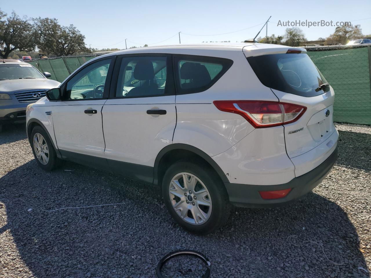 2013 Ford Escape S Белый vin: 1FMCU0F79DUC09141