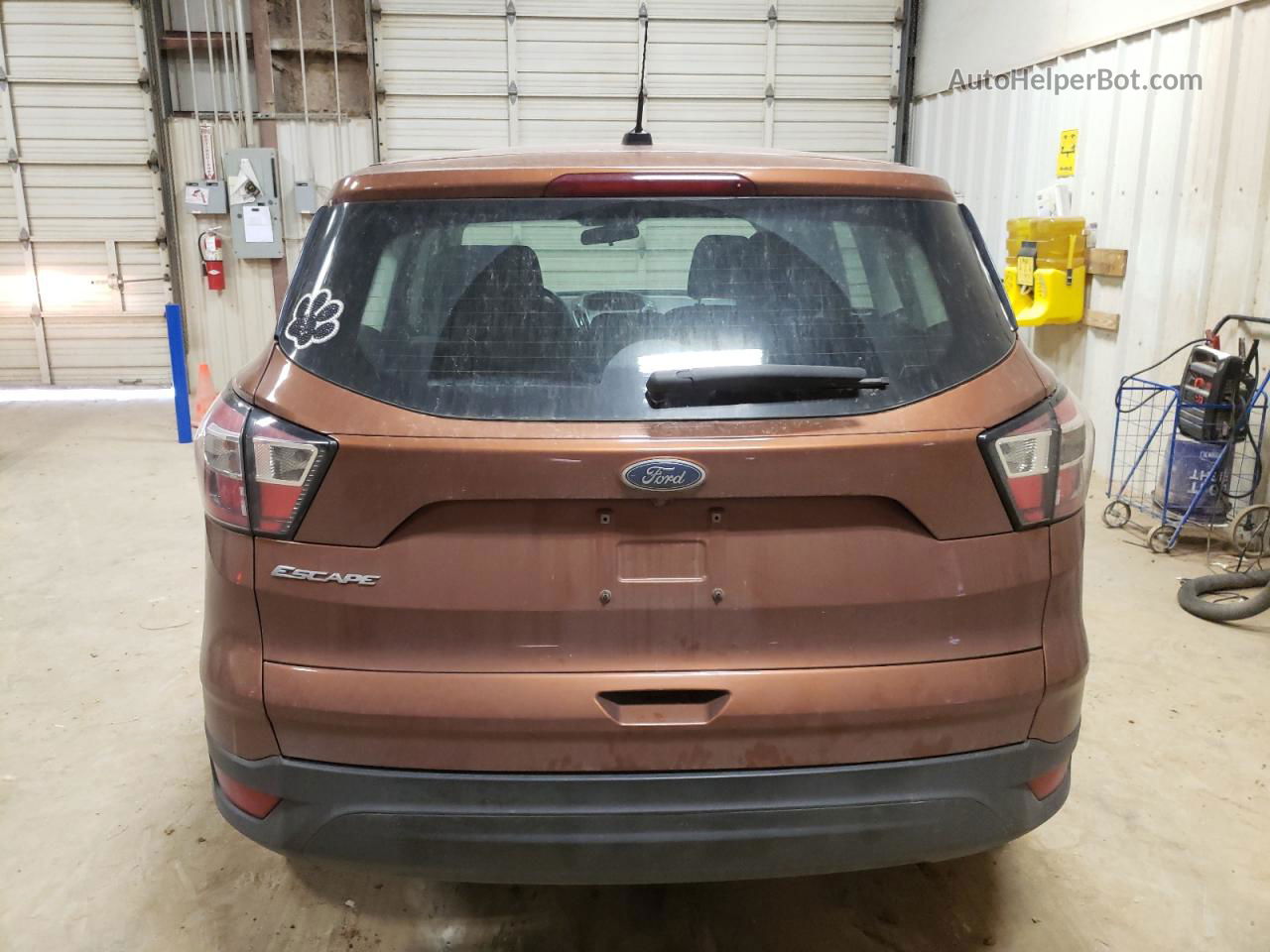 2017 Ford Escape S Orange vin: 1FMCU0F79HUC10294