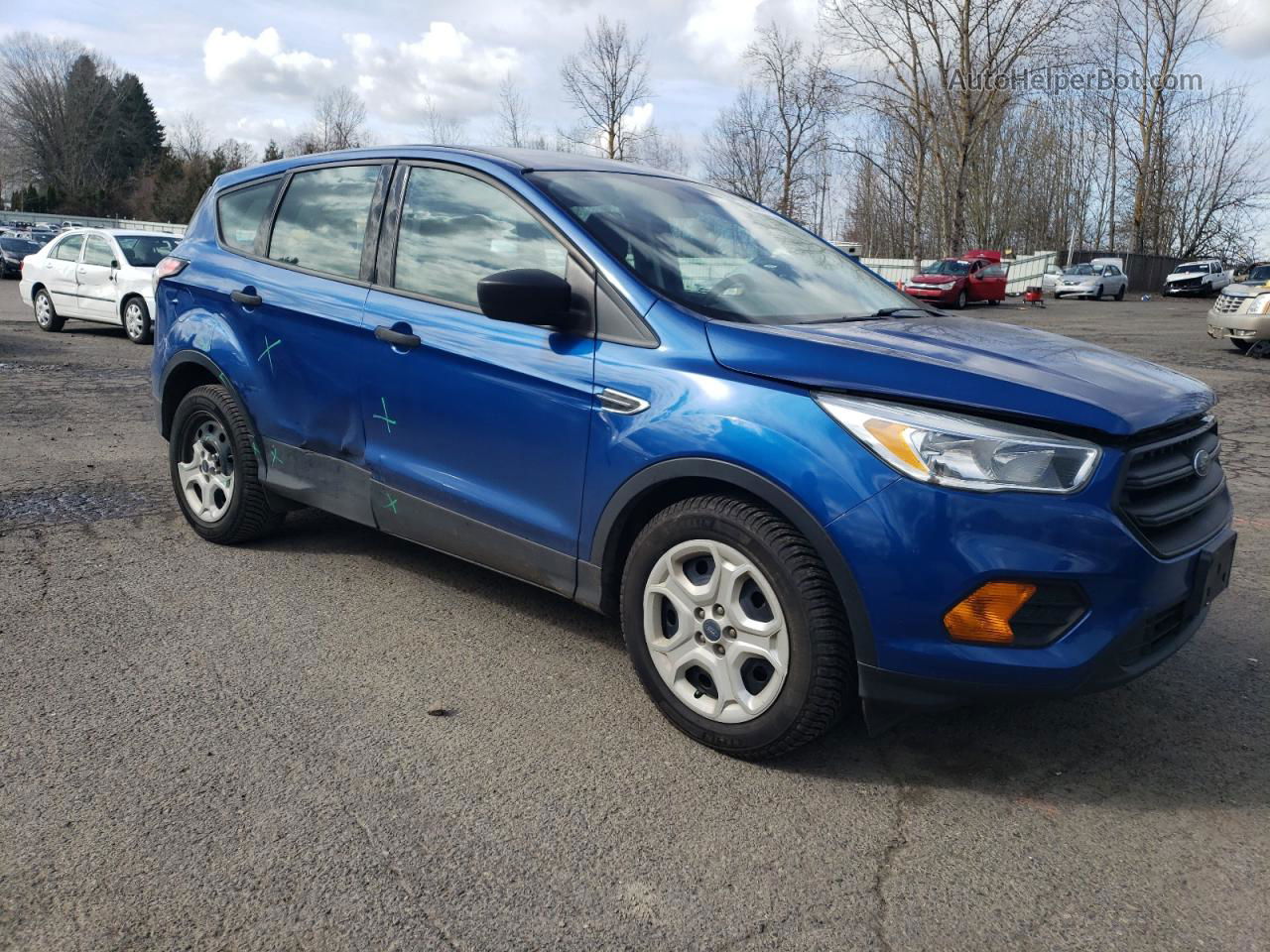 2017 Ford Escape S Синий vin: 1FMCU0F79HUC51878