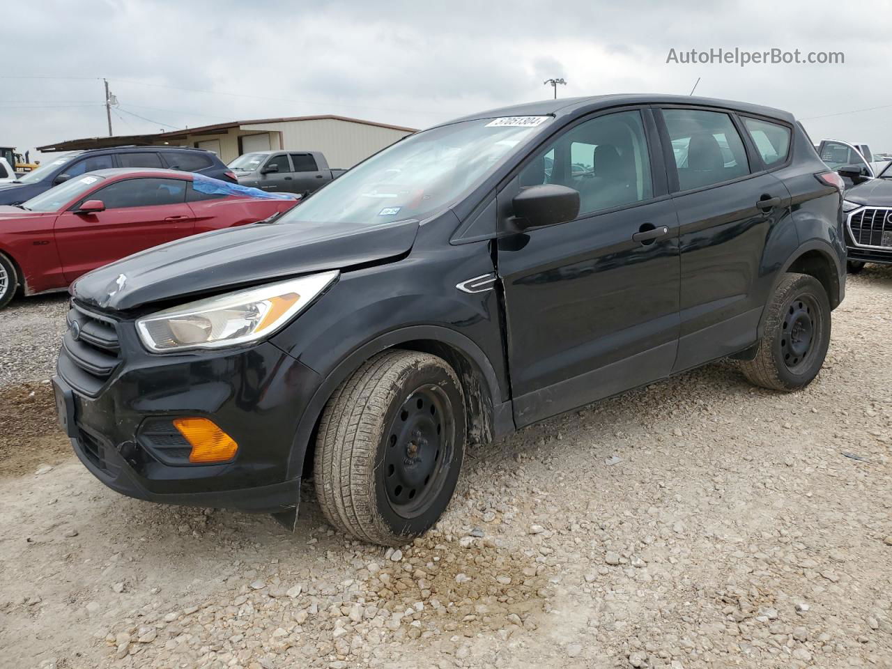 2017 Ford Escape S Черный vin: 1FMCU0F79HUE71716