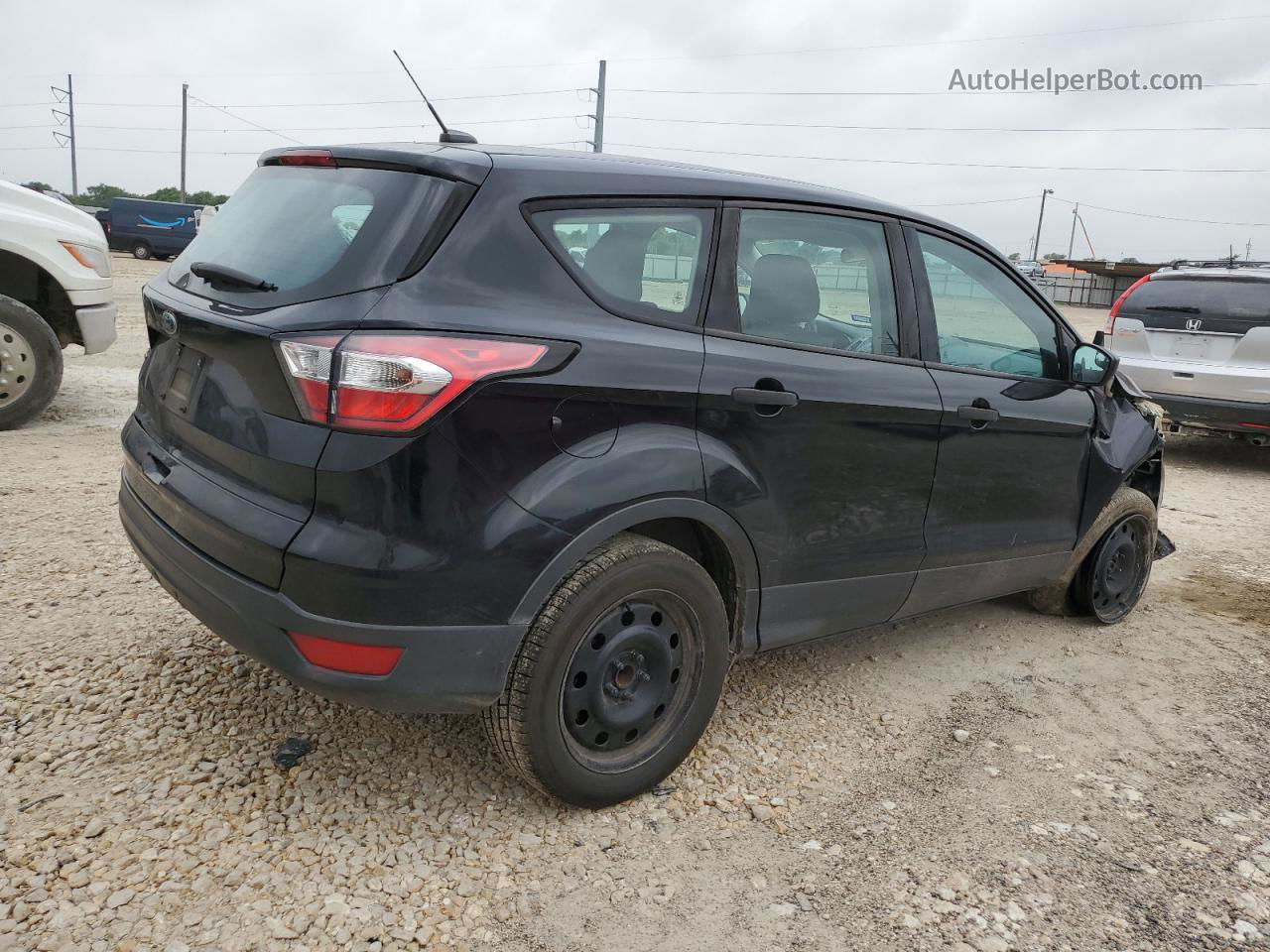 2017 Ford Escape S Черный vin: 1FMCU0F79HUE71716