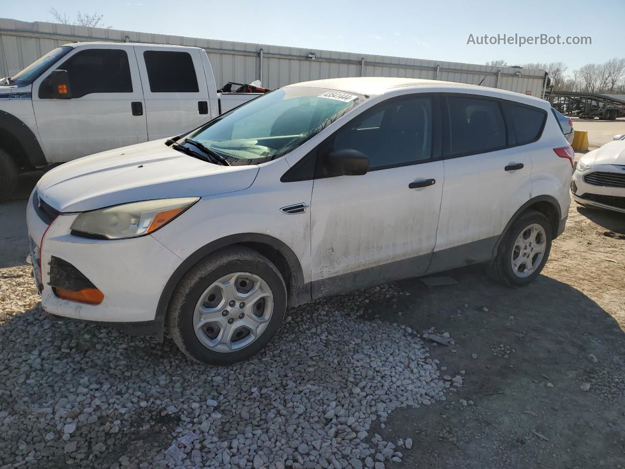 2013 Ford Escape S White vin: 1FMCU0F7XDUD57251