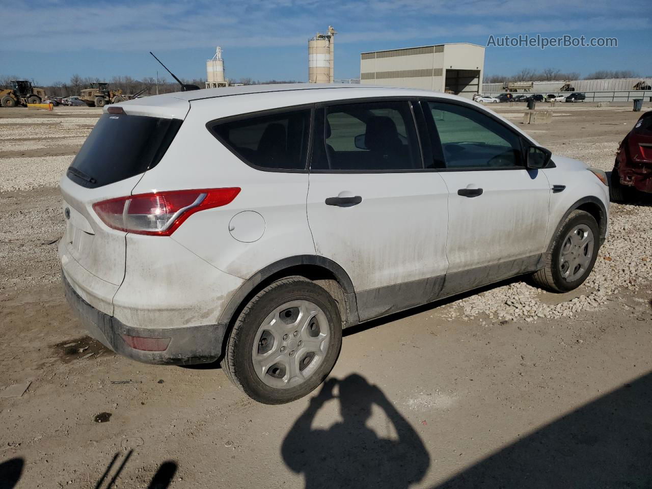 2013 Ford Escape S White vin: 1FMCU0F7XDUD57251