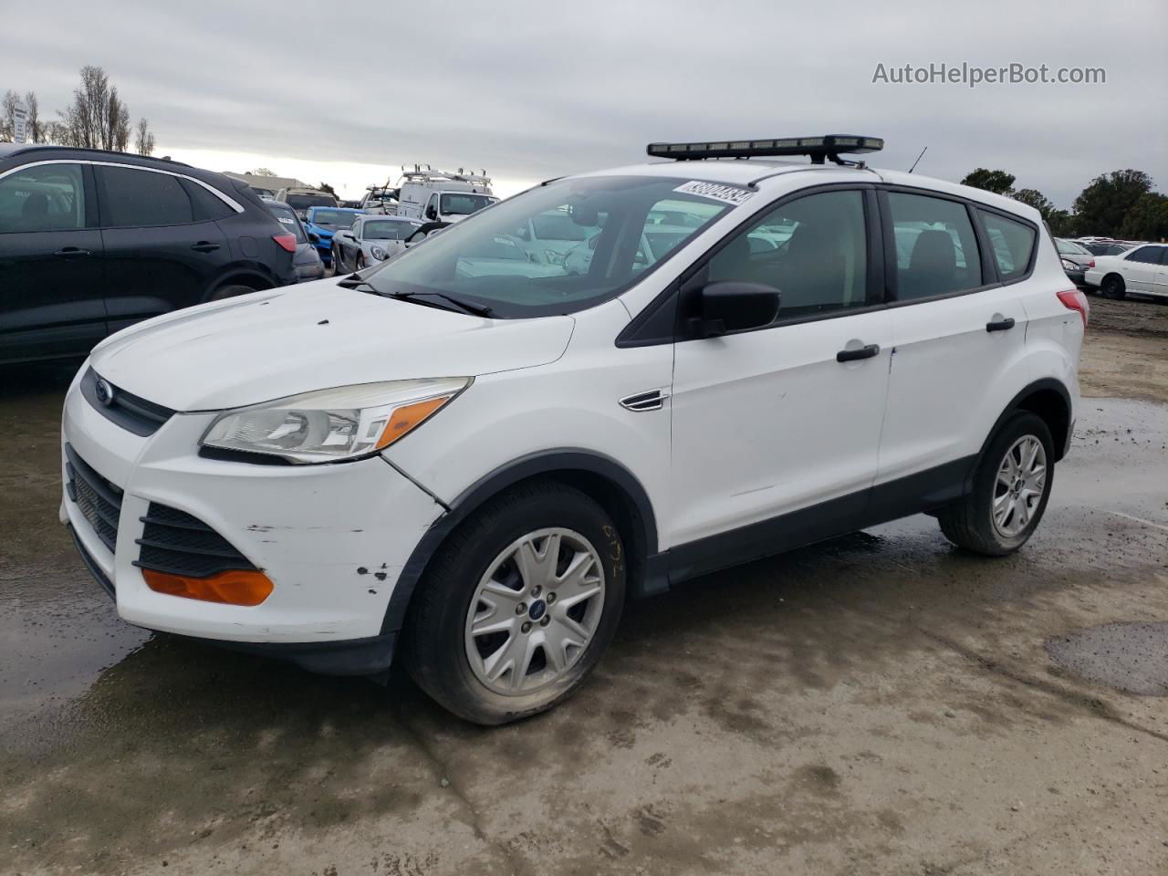 2015 Ford Escape S White vin: 1FMCU0F7XFUB74256