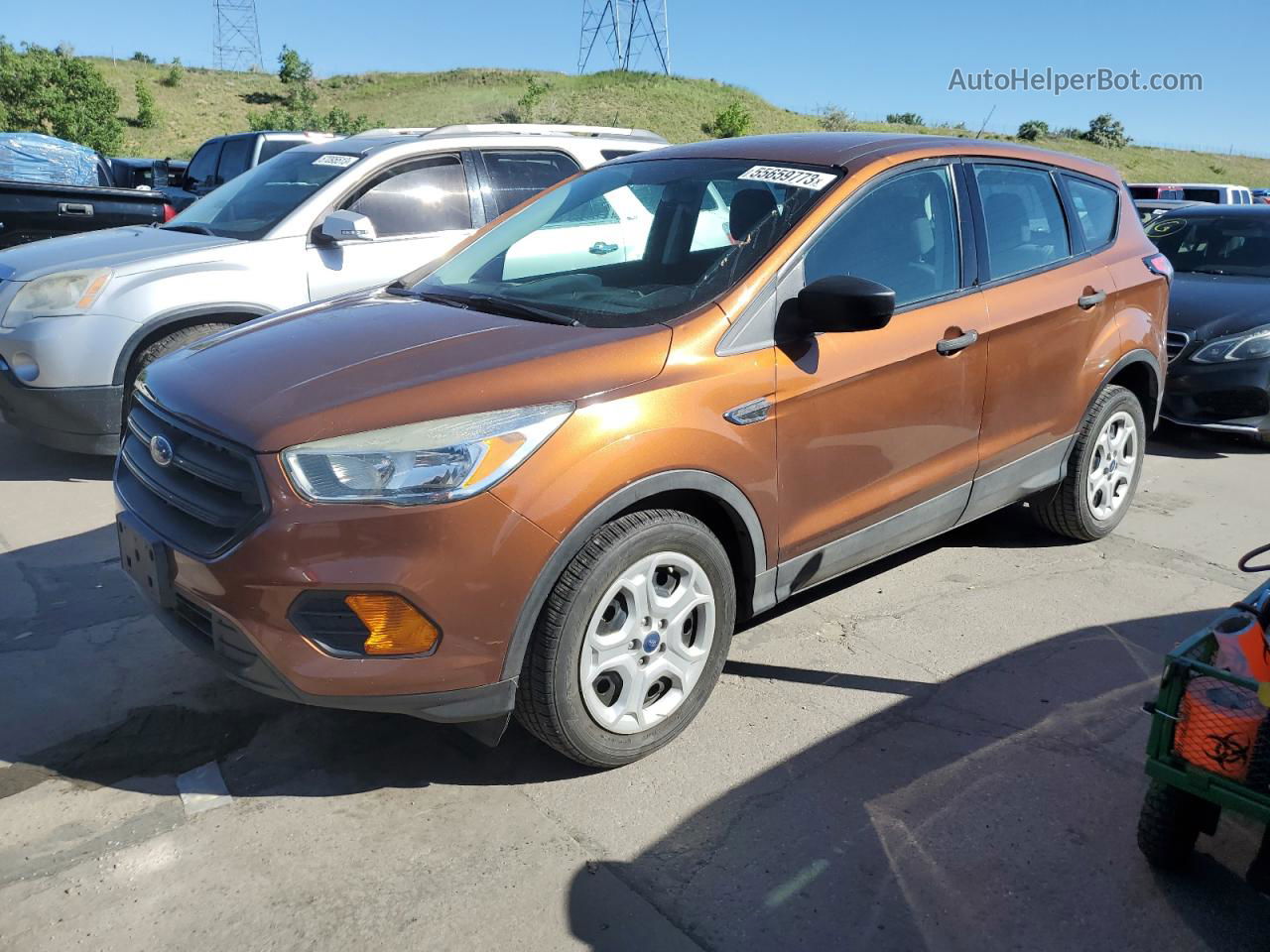 2017 Ford Escape S Коричневый vin: 1FMCU0F7XHUE23867