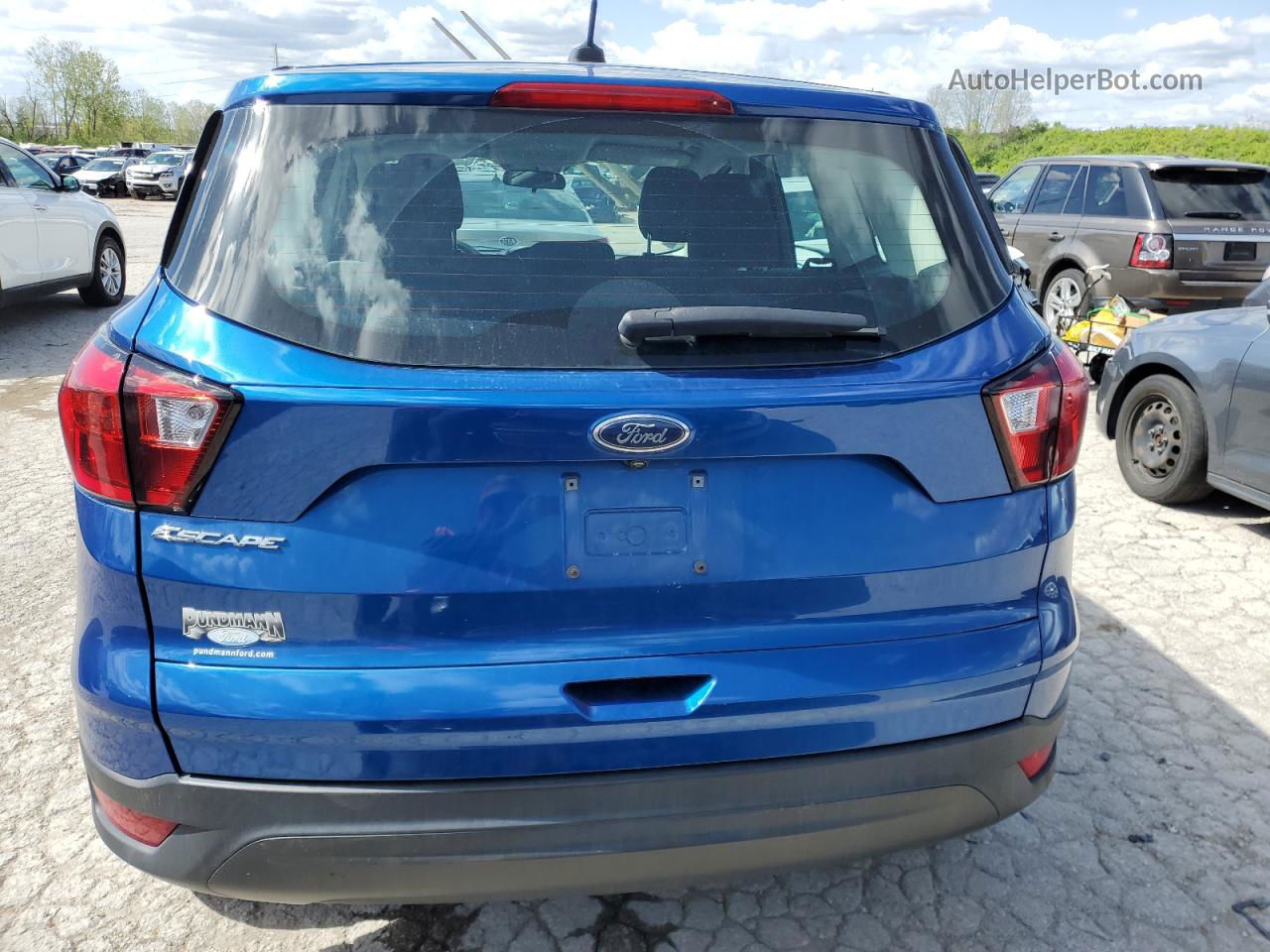 2019 Ford Escape S Blue vin: 1FMCU0F7XKUB58942