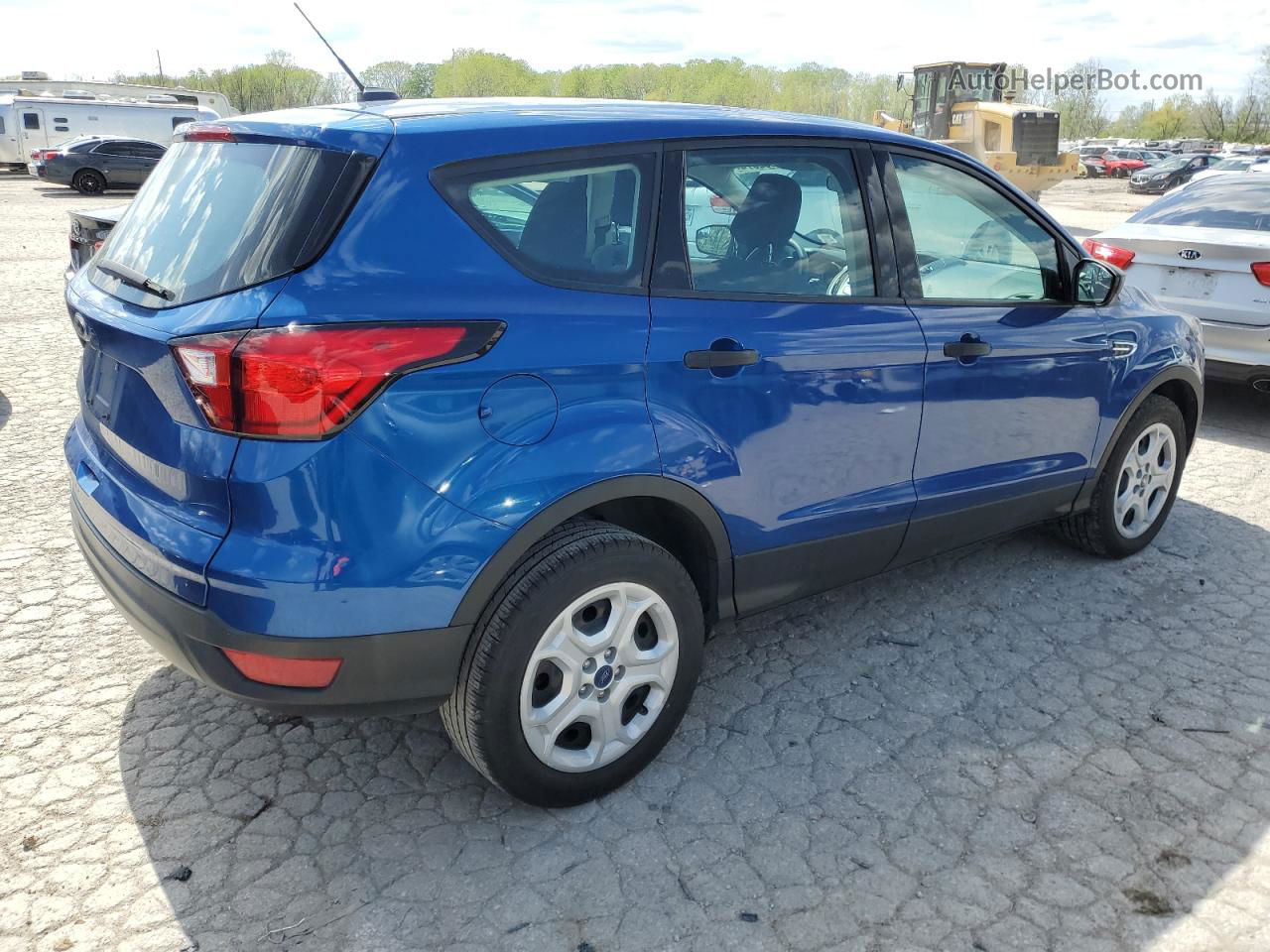 2019 Ford Escape S Синий vin: 1FMCU0F7XKUB58942