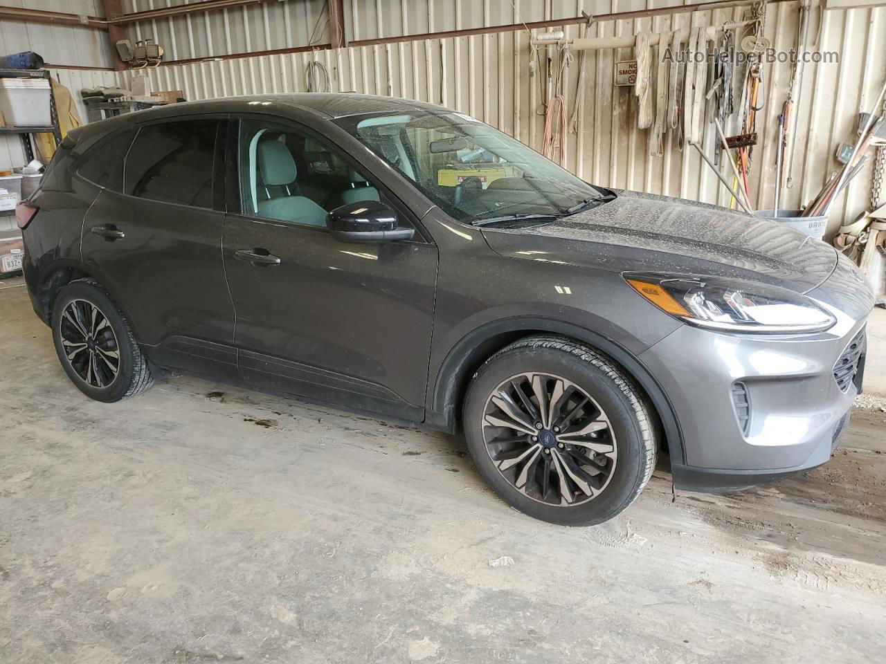 2021 Ford Escape Se Gray vin: 1FMCU0G64MUB08210